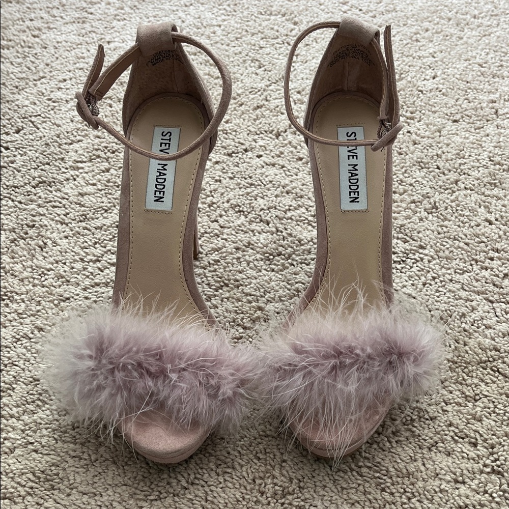 Steve Madden Lavender Feathered Peeptoe Heels - Picture 3 of 10